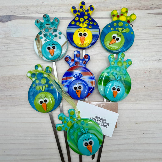 Fused Glass Bird Garden Stake or Ornament Pattern – PDF Download (Hobby & Commercial Use)