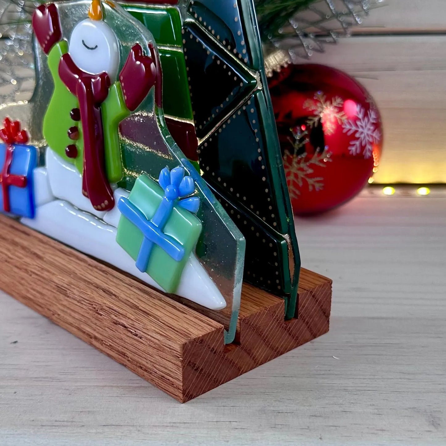 Oak Wood Display Stand: Double Slot for Layered Artwork