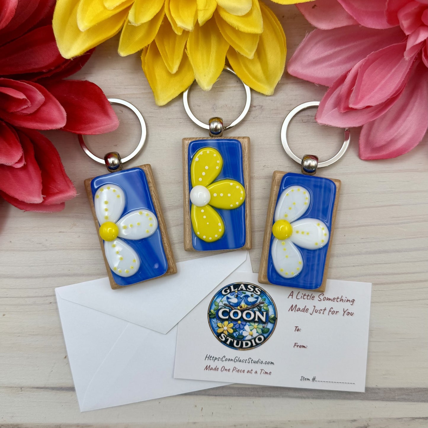Fused Glass Flower Keychain on Beechwood Base – Handmade Floral Key Ring